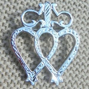 Hamish Dawson Bowman Jewelry - LUCKENBOOTH BROOCH Hamish Dawson Bowman Jewelry - LUCKENBOOTH BROOCH